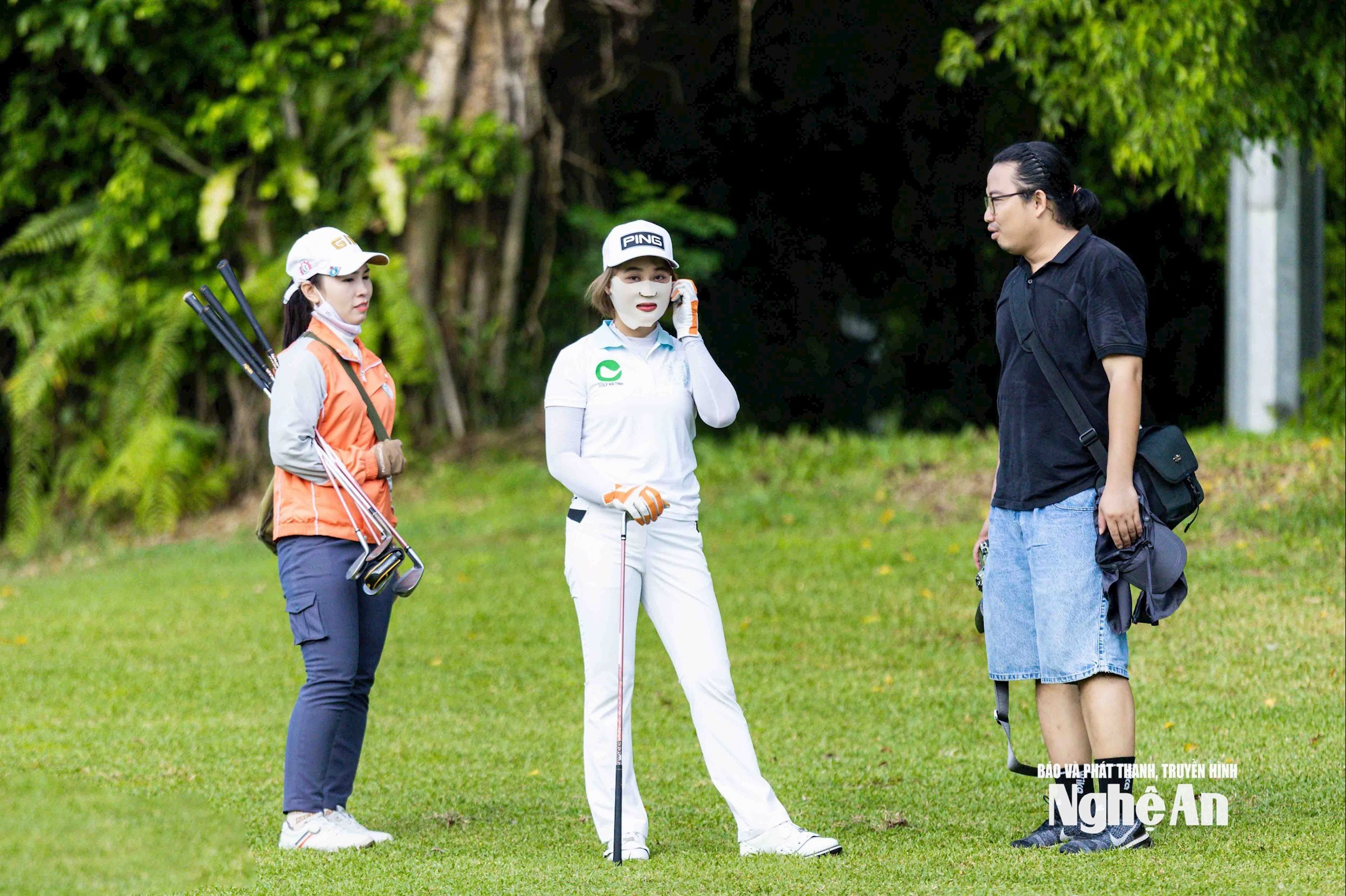 nghề caddie Ảnh Xuân Thủybna_nghề caddie Ảnh Xuân ThủyDATT2281