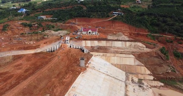Quyết liệt tháo gỡ vướng mắc, xử lý dứt điểm các dự án tồn đọng kéo dài