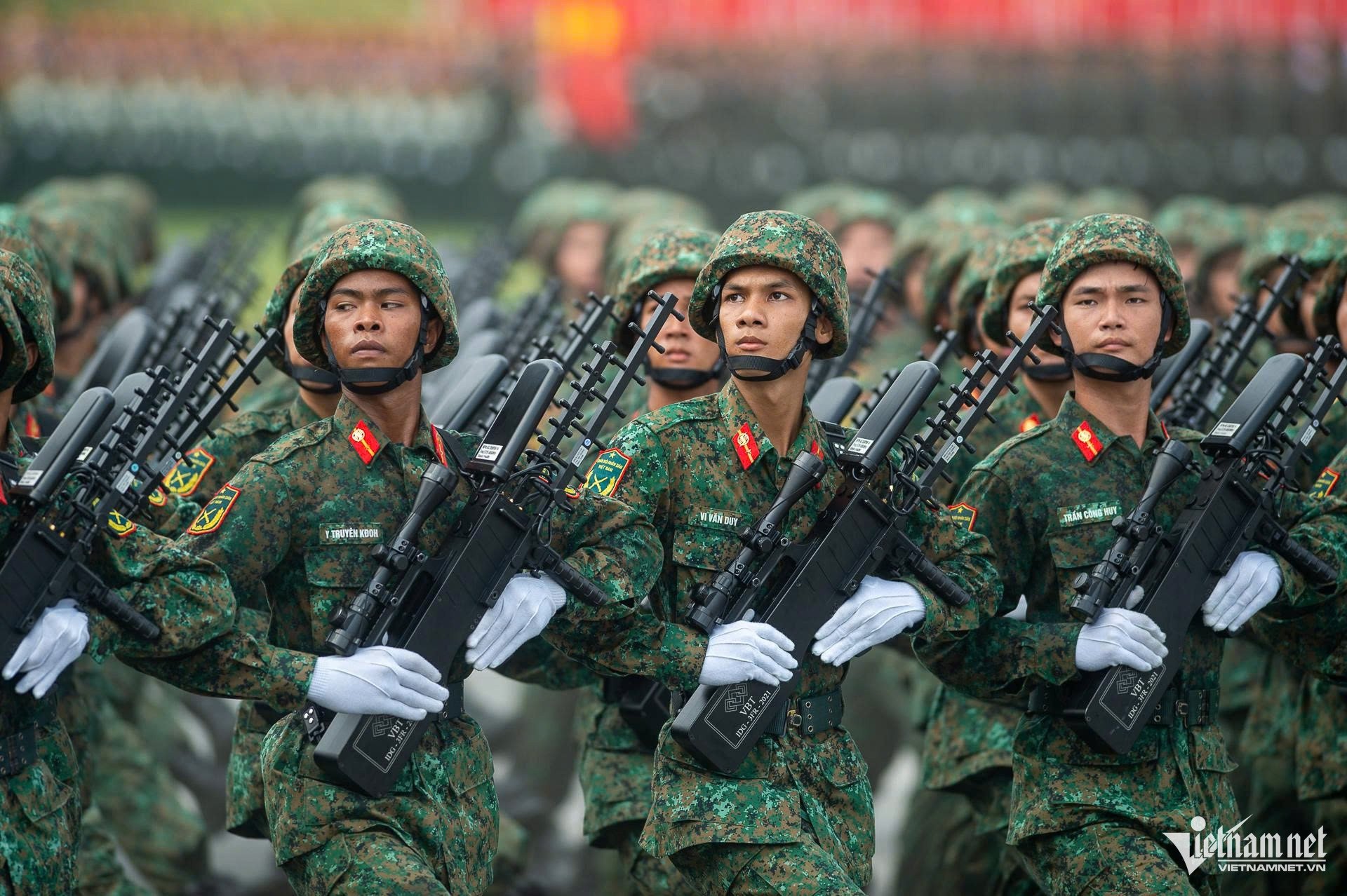 Heroic footsteps of the soldier