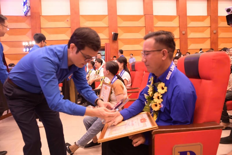 Vinh danh 25 gương thanh niên khuyết tật tiêu biểu toàn quốc -0
