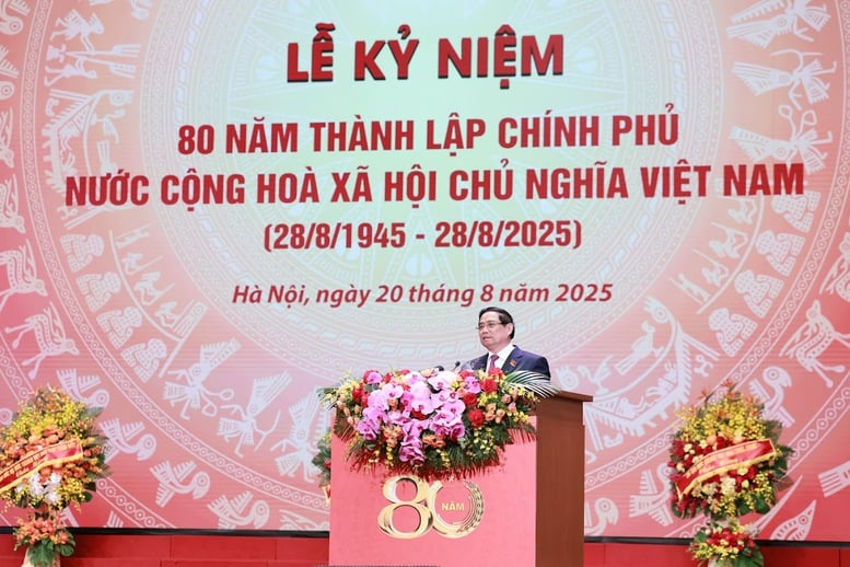 Thủ tướng: Chính phủ dưới sự lãnh đạo của Đảng, 80 năm hành trình vì nước, vì dân - Ảnh 10.