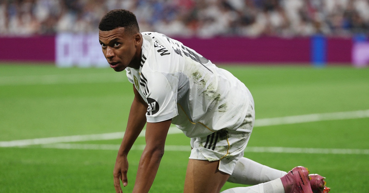 Real Madrid khởi đầu mùa giải đầy vất vả