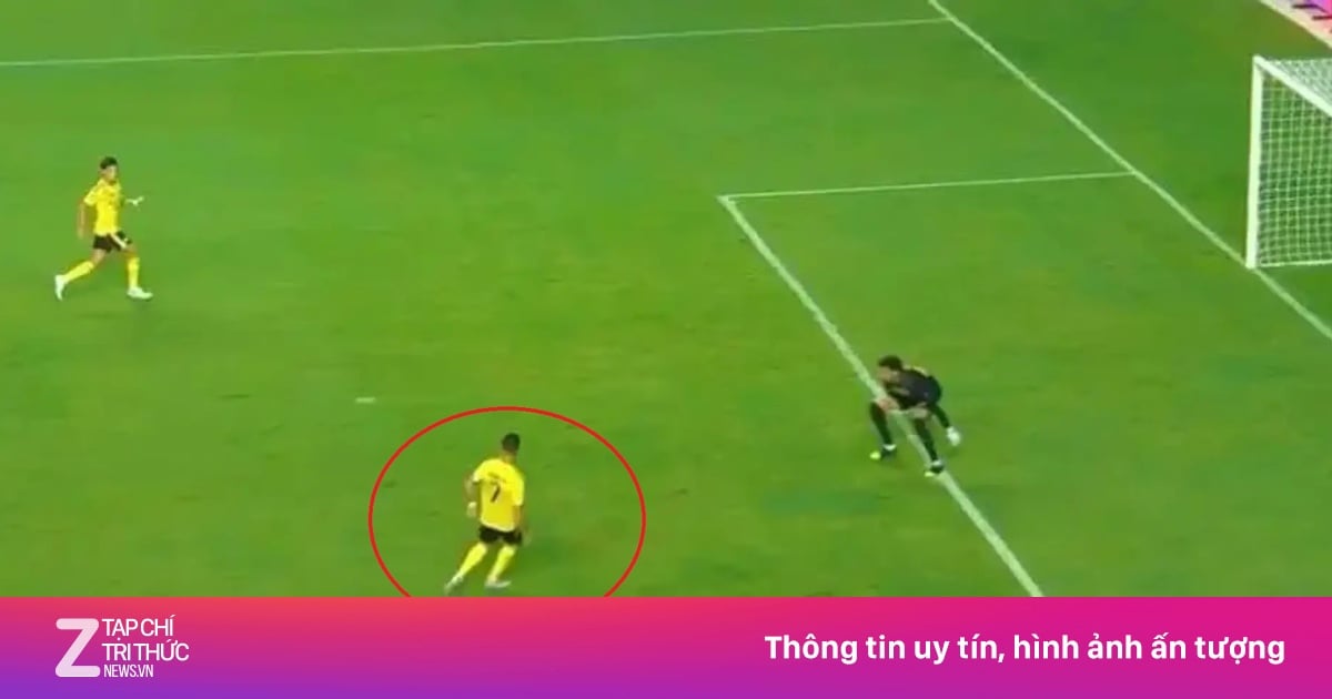 Câu nói 'không chuyền cho Ronaldo' của Felix bị nhắc lại