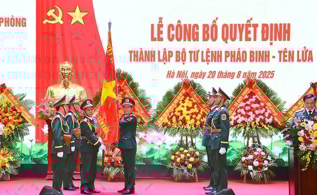 Thành lập Bộ Tư lệnh Pháo binh - tên lửa - Ảnh 1.