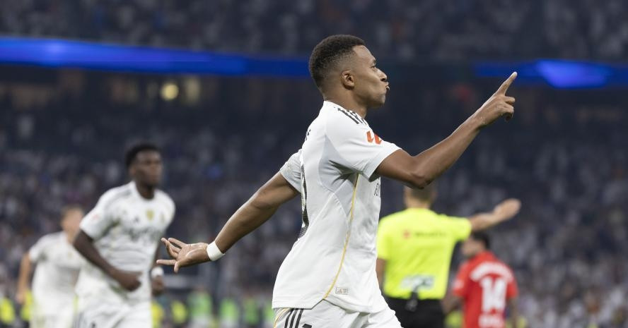 Mbappe tuyên bố sau ‘giải cứu’ Real Madrid, tiết lộ điều Xabi yêu cầu