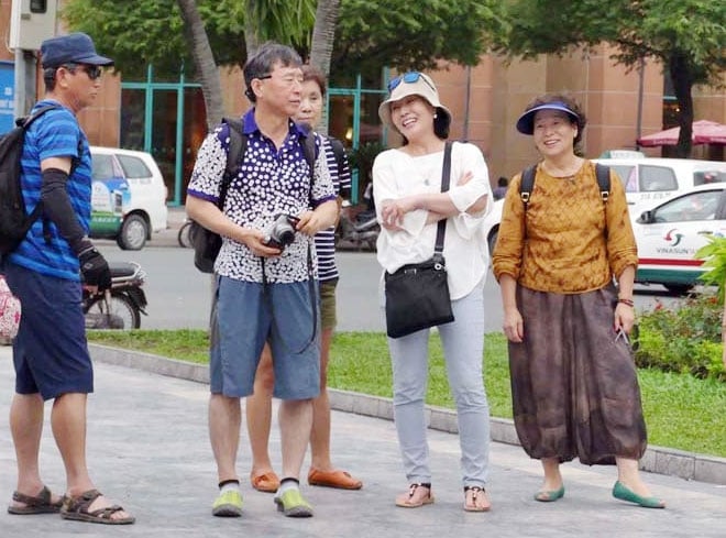 Mùa hè 'nóng' cùng các chiêu trò lừa đảo du lịch tinh vi