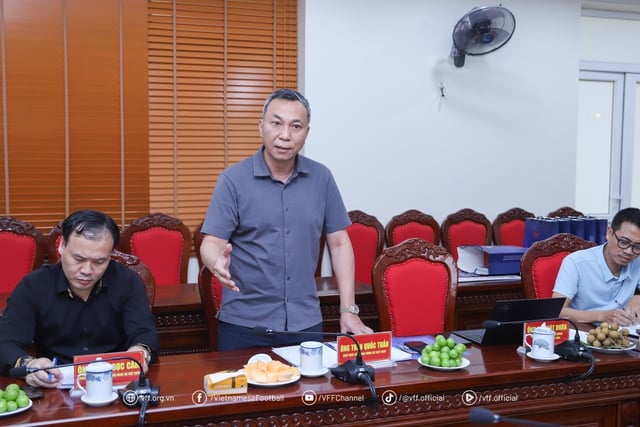 Chủ tịch VFF thăm LĐBĐ Thanh Hóa, mong có thêm tài năng cho đội tuyển quốc gia- Ảnh 4.