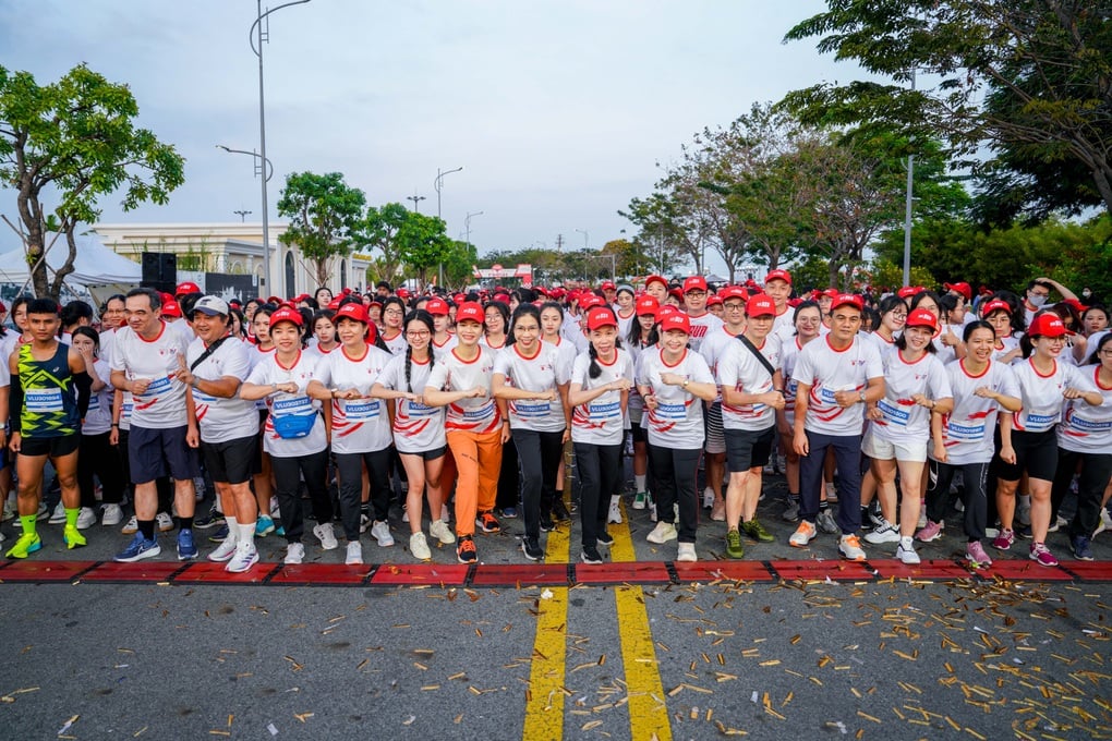 HR Asia Awards vinh danh Đại học Văn Lang có “Môi trường làm việc tốt nhất châu Á” - 4