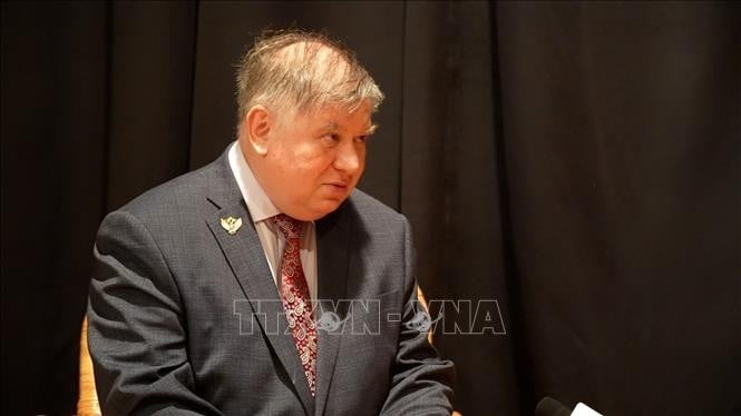 Giáo sư Andrey Vassoevych - Giám đốc Viện Phương Đông học thuộc Đại học Sư phạm Quốc gia Herzen của Nga