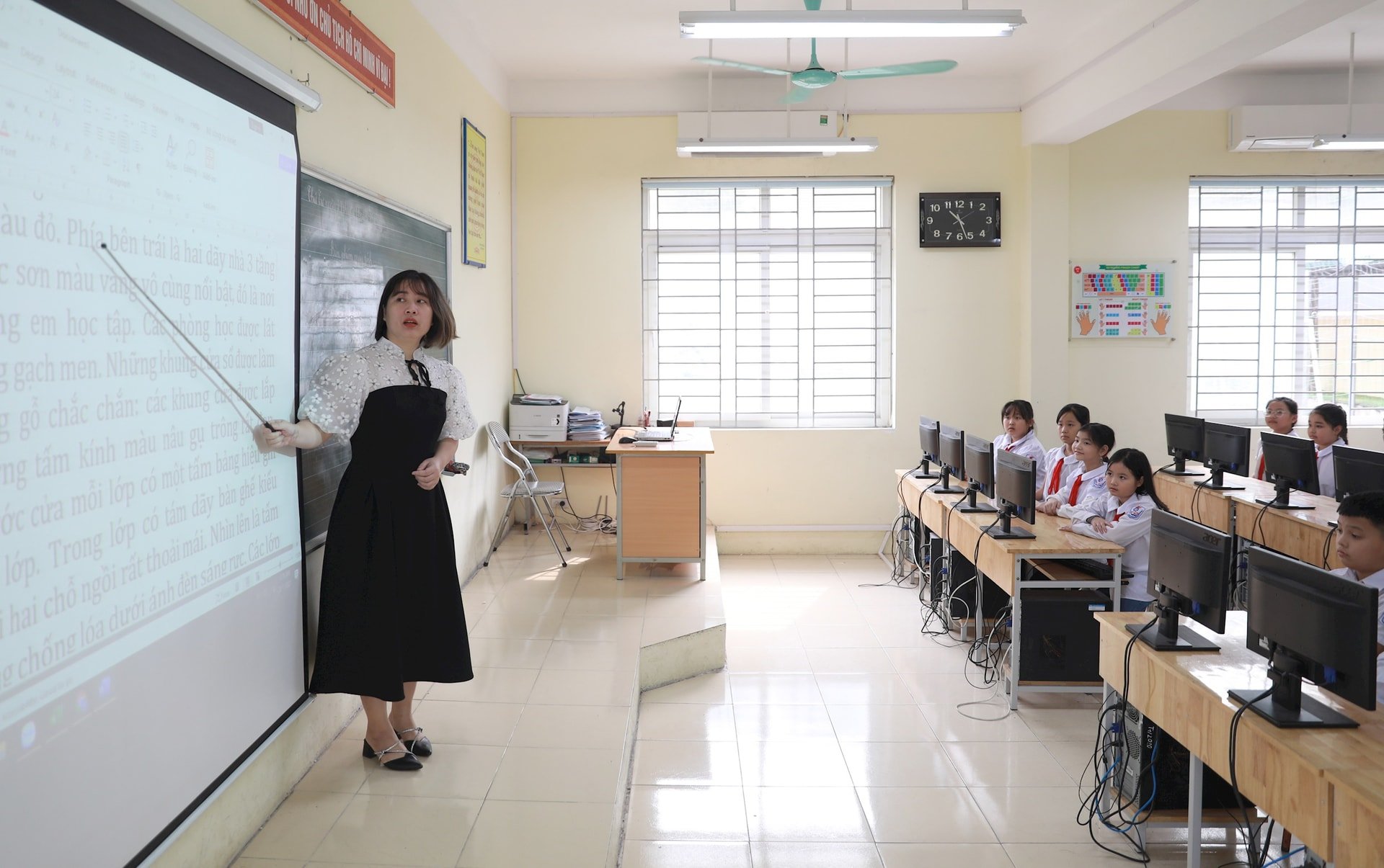 mot-tiet-hoc-cua-hoc-sinh-truong-tieu-hoc-tan-hoi-b-xa-o-dien-.-anh-quang-thai.jpg
