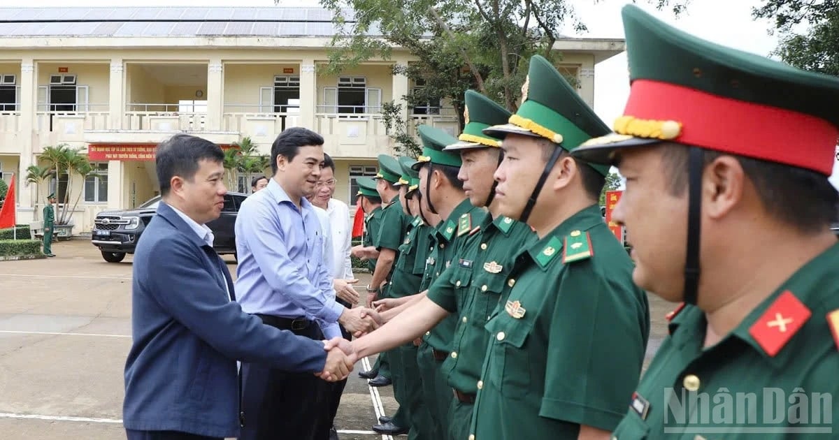 Nâng cao sức mạnh quân đội đáp ứng yêu cầu nhiệm vụ...