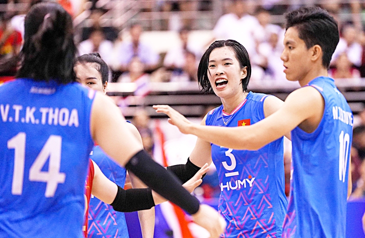 Giải bóng chuyền nữ - Ảnh 1.