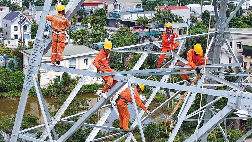 Implementarea cu succes a Planului Energetic VIII ajustat va asigura o aprovizionare suficientă cu energie electrică pentru dezvoltarea economică (Foto: Duc Thanh)