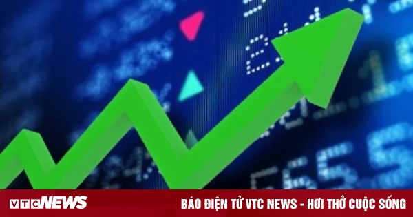 Tăng không ngừng, VN-Index áp sát mốc 1.700 điểm