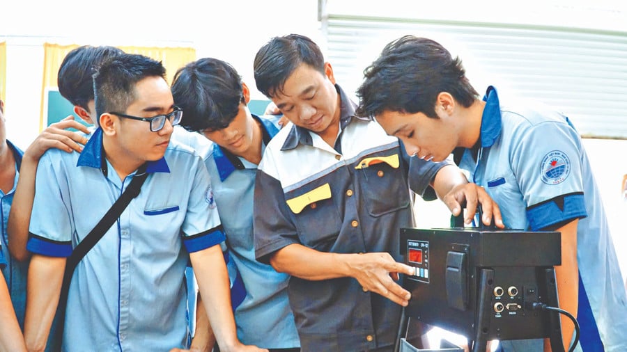 truong-viet-han-4.jpg