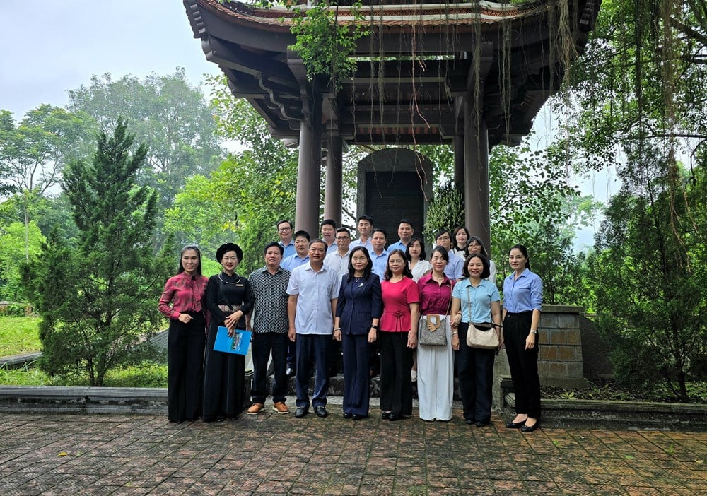 Chương trình “Về nguồn” kỷ niệm 80 năm Ngày truyền thống ngành Văn hóa