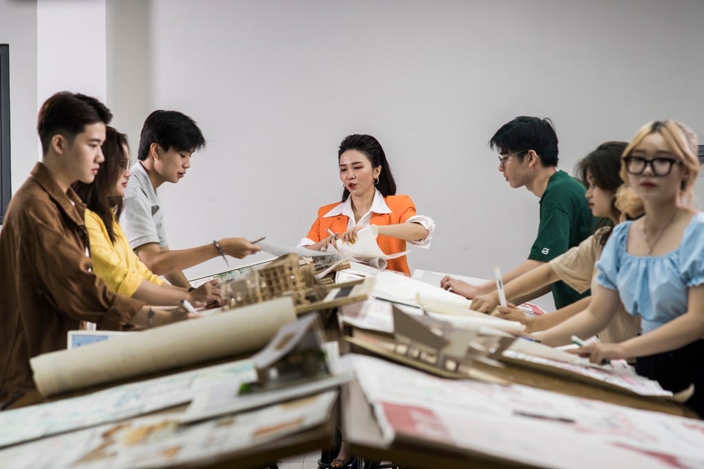HR Asia Awards vinh danh Đại học Văn Lang có “Môi trường làm việc tốt nhất châu Á” - 3