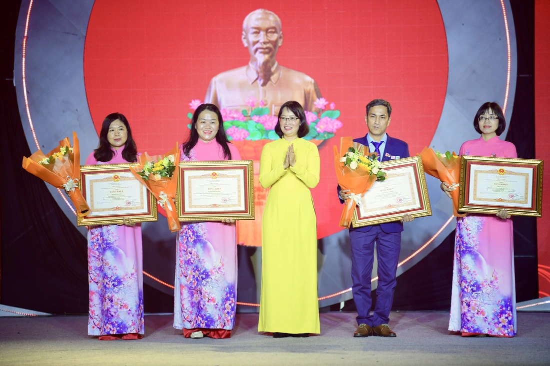 Tuổi Trẻ viết tiếp hành trình nửa thế kỷ - Ảnh 11.