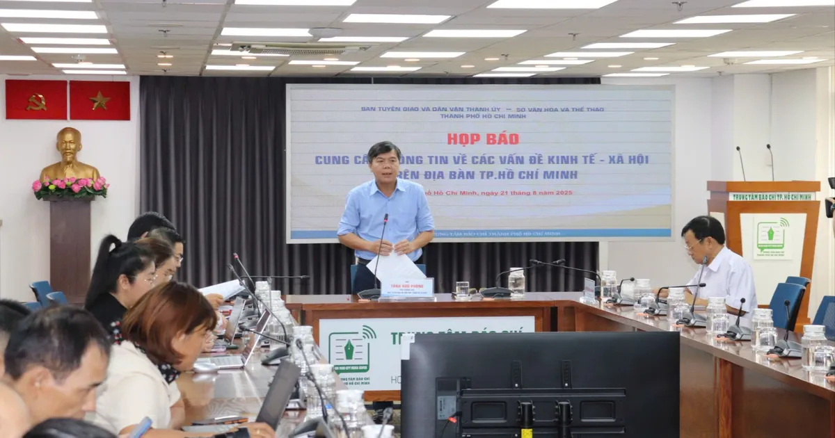 TPHCM sau gần 2 tháng vận hành chính quyền địa phương 2 cấp