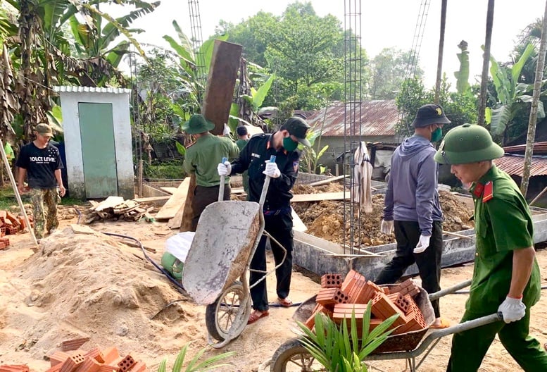 Quảng Trị nỗ lực hoàn thành mục tiêu xóa nhà tạm, nhà dột nát trên địa bàn- Ảnh 2.