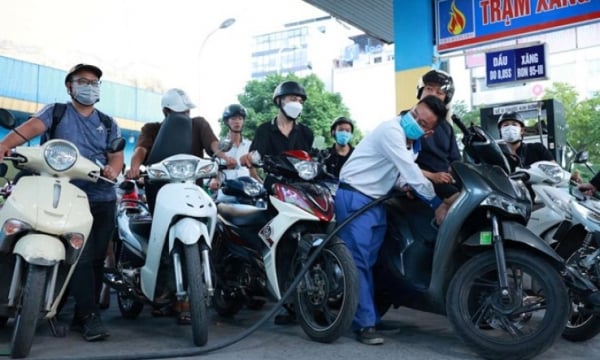 Giá xăng đồng loạt tăng từ 15h chiều nay
