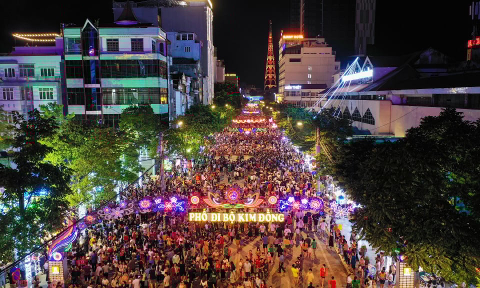Descubra el turismo nocturno en Cao Bang - Periódico electrónico de Cao Bang