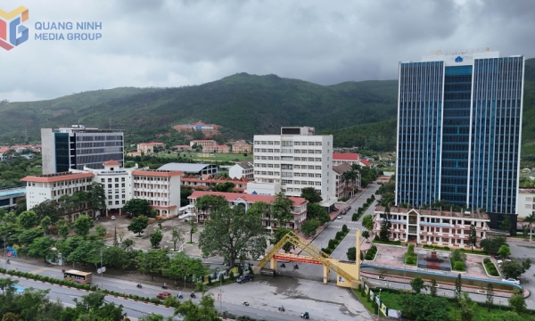 Die Ha Long University ist bereit für das neue Schuljahr