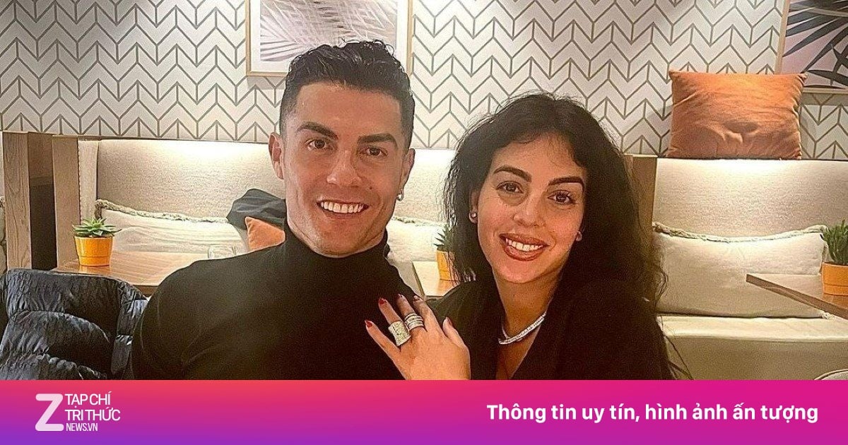 Hợp đồng hôn nhân gây choáng của Ronaldo