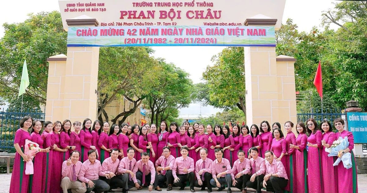 Phan Boi Chau High School - 45 years of lasting power