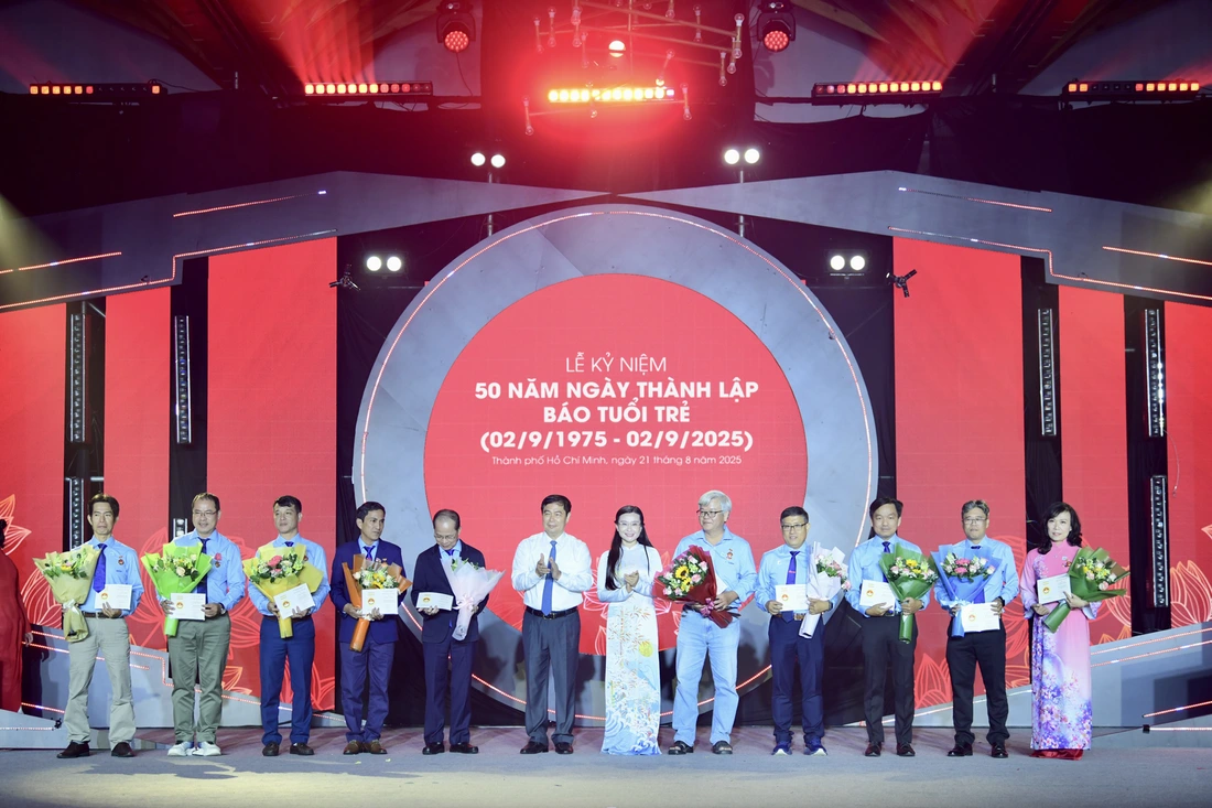 Tuổi Trẻ viết tiếp hành trình nửa thế kỷ - Ảnh 8.