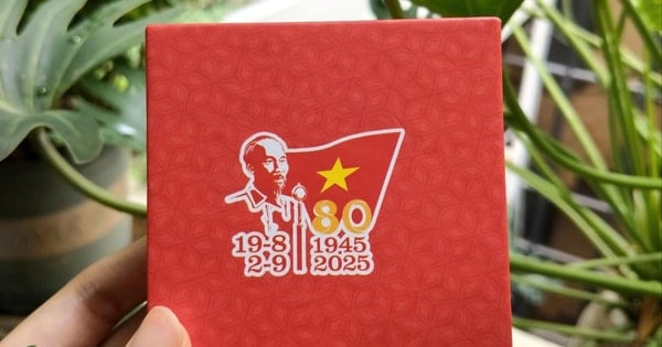 Bưu điện Việt Nam ra mắt hộp xu hợp kim “Tự hào Việt Nam”