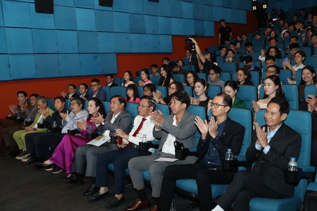 'Mầm nhớ' thắng lớn tại cuộc thi phim ngắn Việt Nam - Vietnamese 2025- Ảnh 1.
