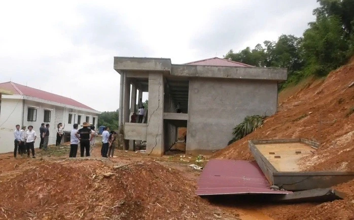 Thanh Hoá khắc phục hậu quả thiên tai, đảm bảo cho học sinh kịp năm học mới