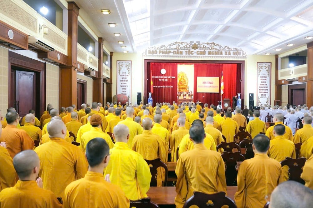 Báo hiếu không phải là mâm cao cỗ đầy