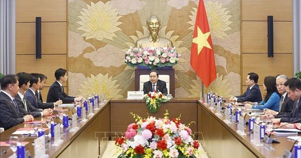 Chủ tịch Quốc hội Trần Thanh Mẫn tiếp Đoàn Ban Thanh niên Đảng Dân chủ Tự do Nhật Bản
