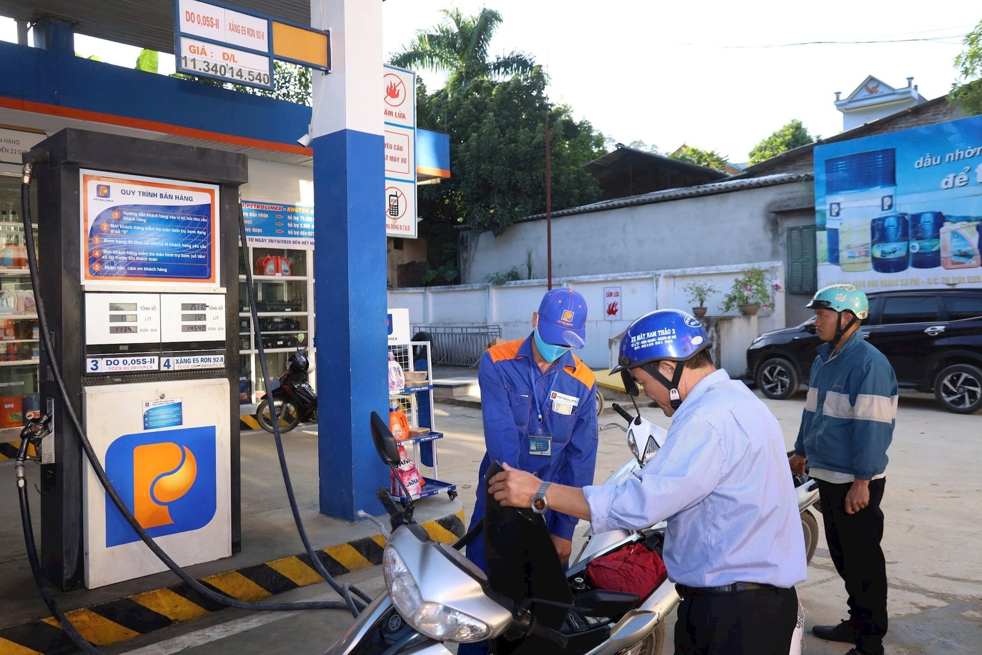 Oil prices today August 21: WTI and Brent oil prices 'stuck' in sensitive areas