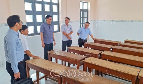 Vinh My A Secondary School muss vor der Eröffnungszeremonie dringend fertiggestellt werden