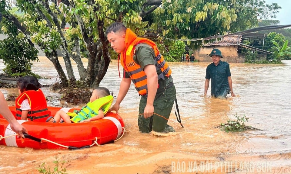 Lang Son: Las fuertes lluvias causan muchos daños materiales