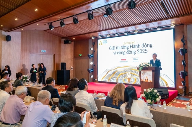 Giải thưởng Hành động vì cộng đồng: Tôn vinh các cá nhân, tổ chức có đóng góp tích cực cho xã hội  - Ảnh 4.