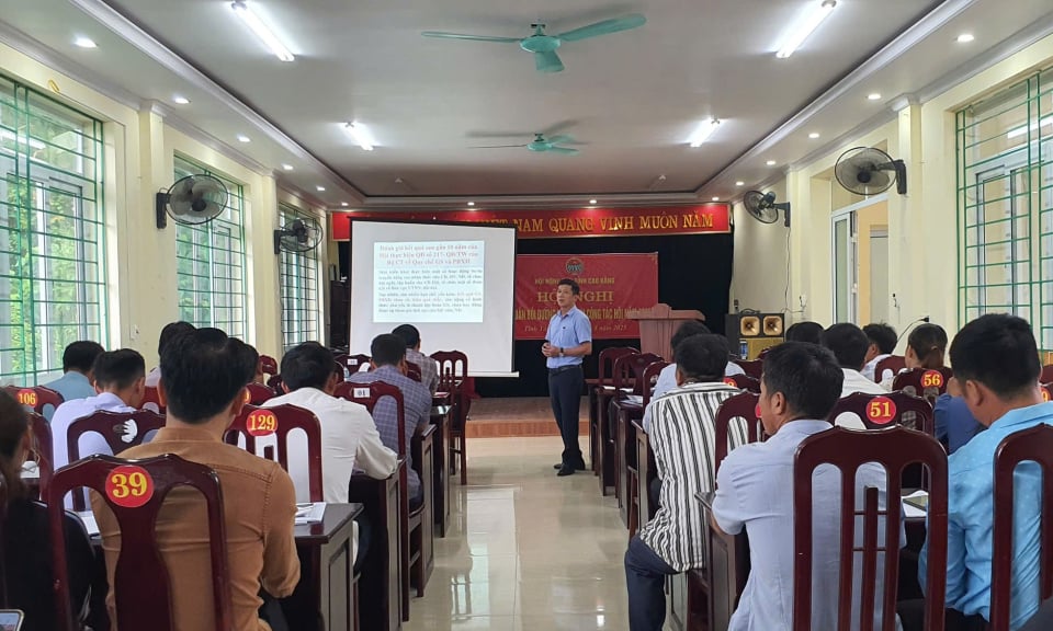 Provincial Farmers' Association conducts training to improve professional skills of the Association in Tinh Tuc commune - Cao Bang Electronic Newspaper