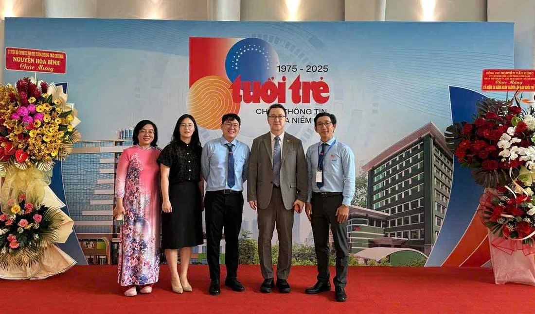 Bạn đọc tìm đến Tuổi Trẻ không chỉ xem tin tức, mà để tìm sự tin cậy, sự công bằng và nhân văn - Ảnh 12.