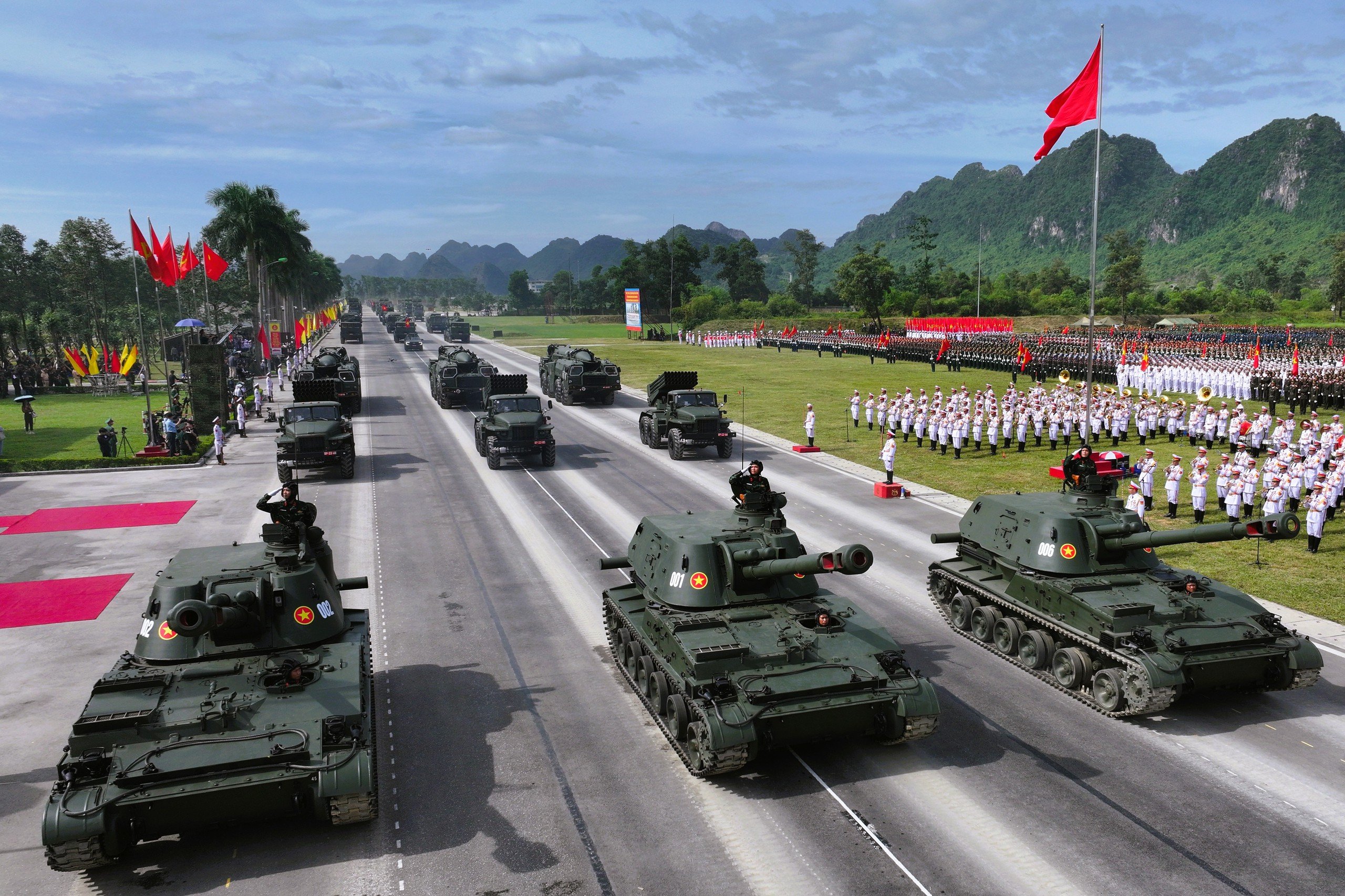 Pháo binh – tên lửa Việt Nam: Từ duyệt binh 1955 đến diễu binh 2025- Ảnh 8.