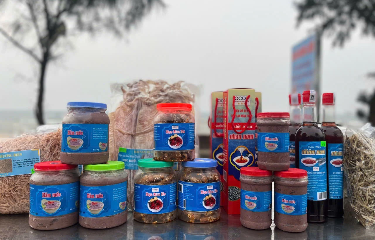 Nam Trach Commune has many diverse and rich marine products - Photo L.M