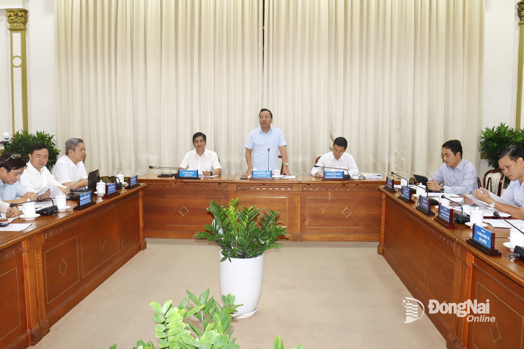 Thứ trưởng Bộ Công Thương Nguyễn Hoàng Long: Không để ách tắc tiến độ các dự án điện vùng Đông Nam Bộ