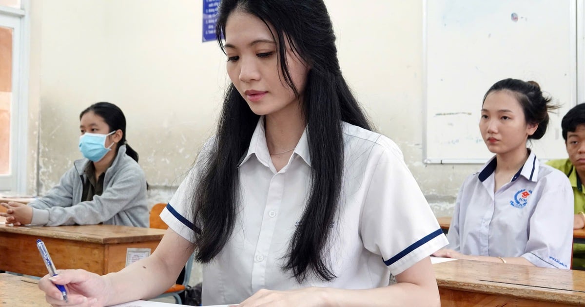 Ho Chi Minh City University of Technology benchmark score on a 100-point scale