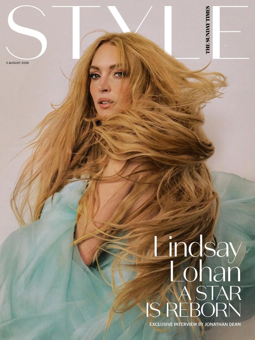 Gương mặt “mộc” gây xôn xao của Lindsay Lohan - 3