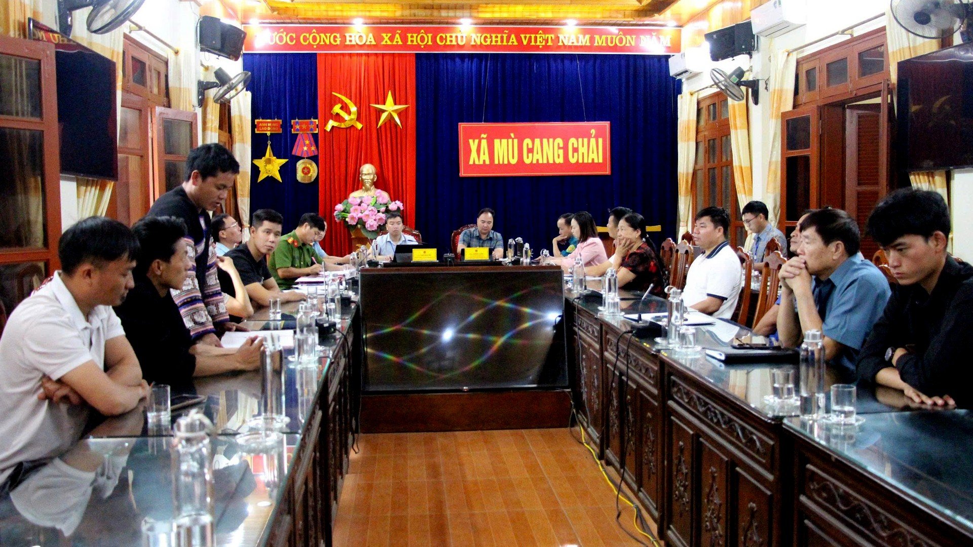 22-8-mcctoancanh.jpg