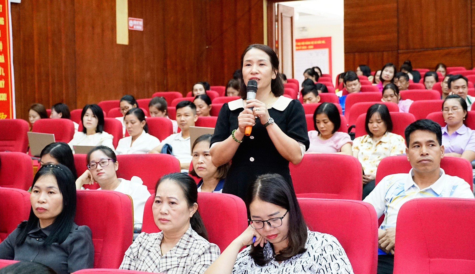 22-8-bac-ha4.jpg