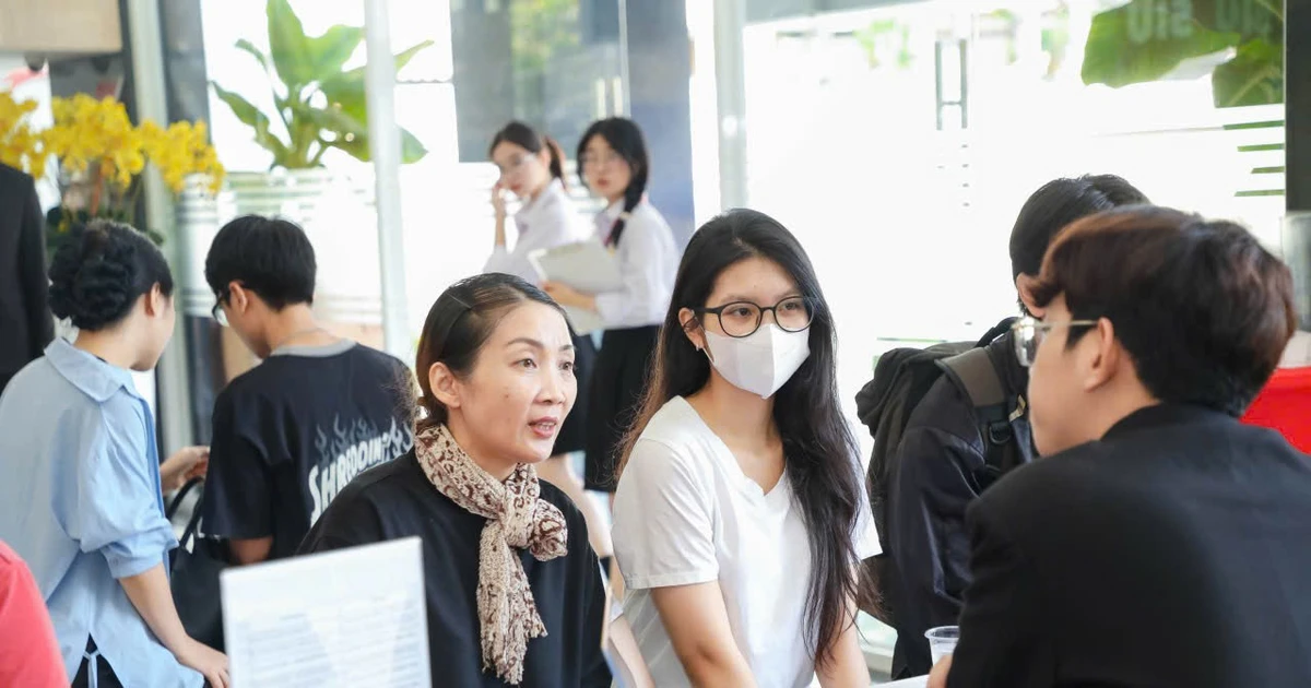 Trường ĐH Quốc tế Sài Gòn công bố điểm trúng tuyển chỉ từ 15-18 điểm