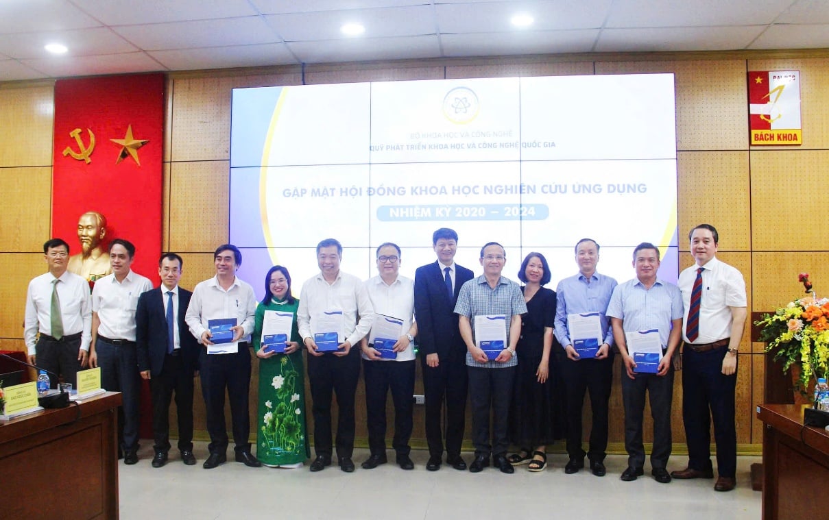 NAFOSTED đổi mới hoạt động đánh giá nhiệm vụ KH&CN: Nghiên cứu ứng dụng thành động lực phát triển - Ảnh 5.